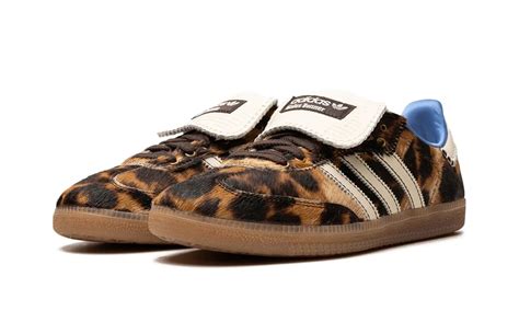 adidas leo rot|adidas samba leopard print.